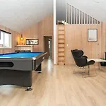 Feriehus Seven-Bedroom Holiday home in Nordborg 1 *