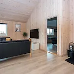 Feriehus Seven-Bedroom Holiday home in Nordborg 1 *