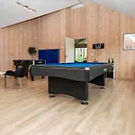 Seven-Bedroom Holiday home in Nordborg 1 Feriehus *