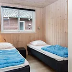 Feriehus Seven-Bedroom Holiday home in Nordborg 1 *